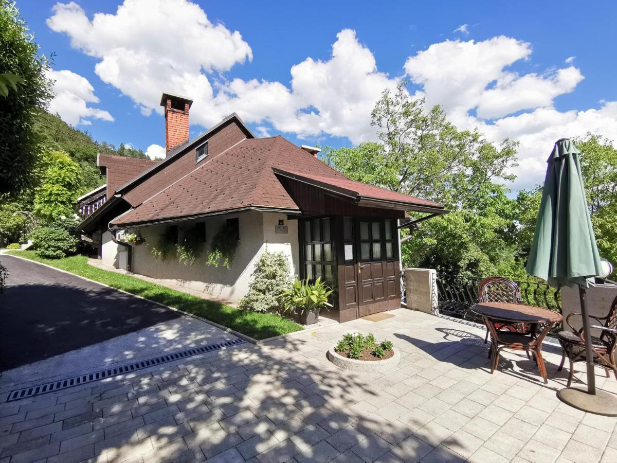 Apartmaji Mak Jesenice Esterno foto