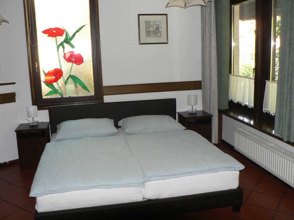 Apartmaji Mak Jesenice Esterno foto