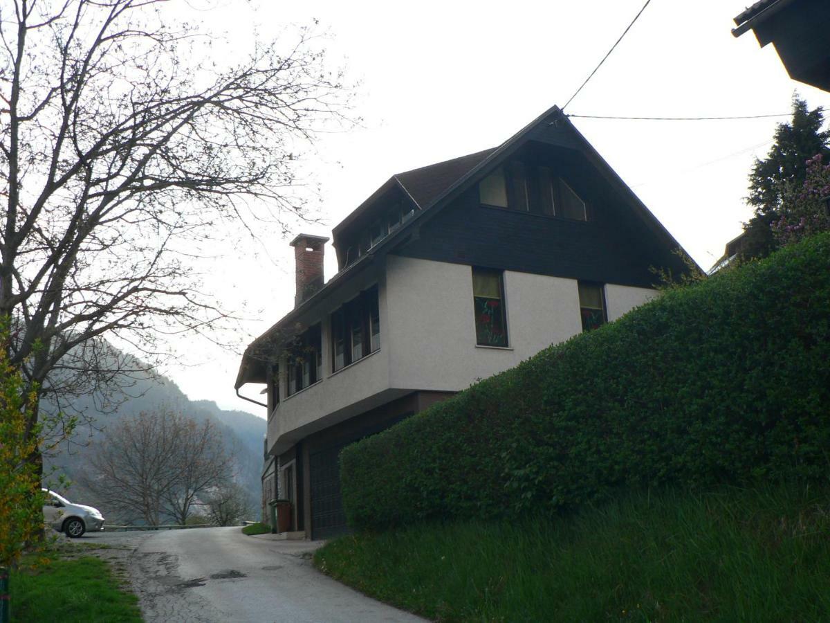 Apartmaji Mak Jesenice Esterno foto